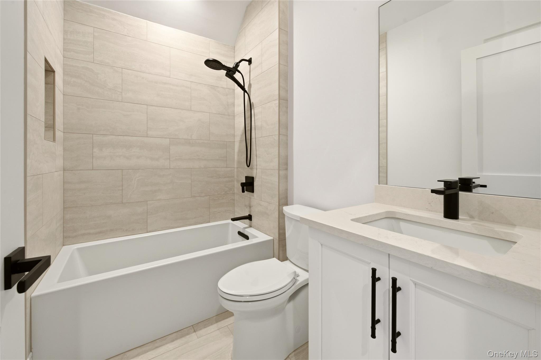 10 Three Ponds Lane – For Sale photo 27
