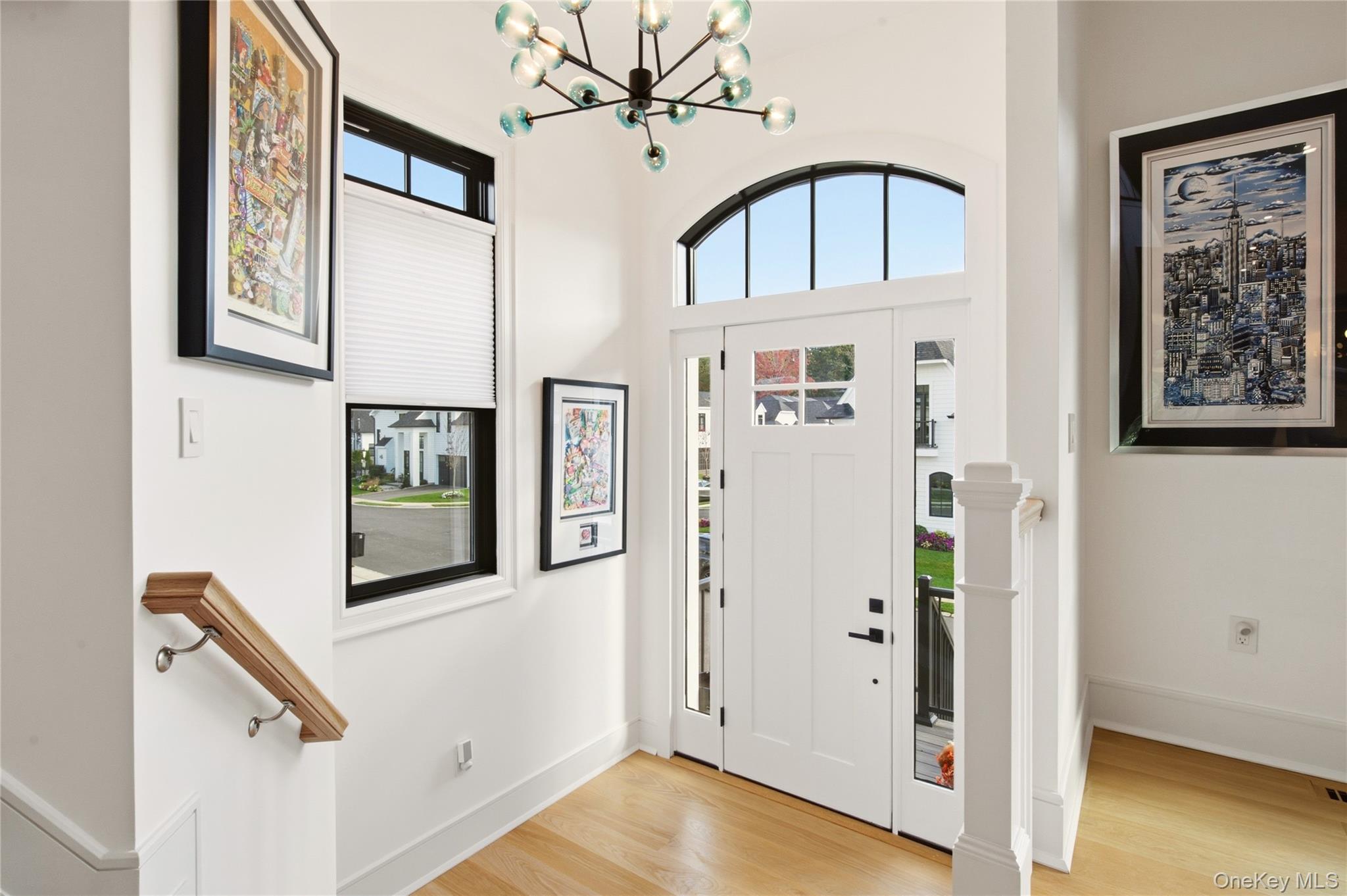 10 Three Ponds Lane – For Sale photo 3