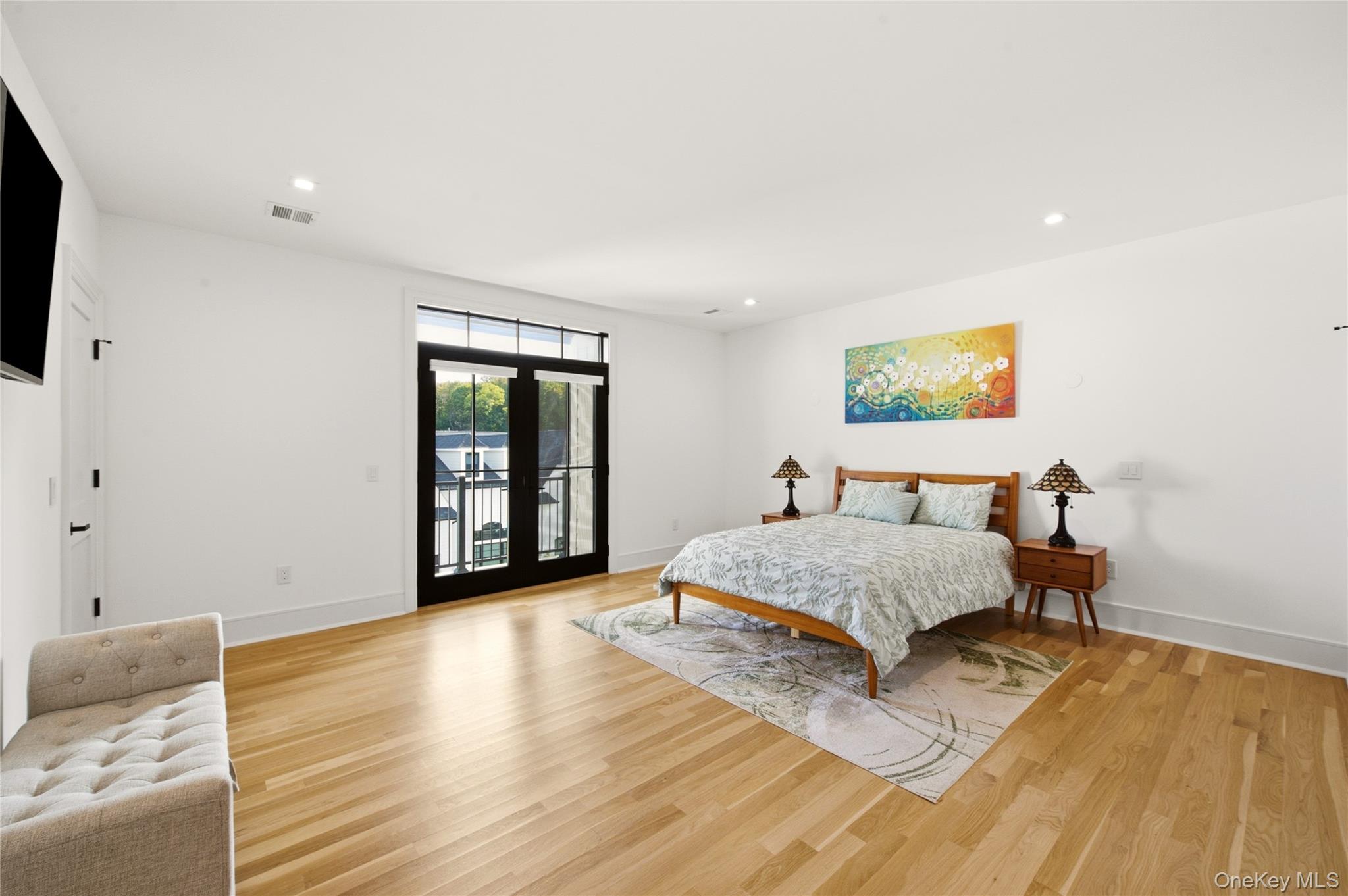 10 Three Ponds Lane – For Sale photo 19