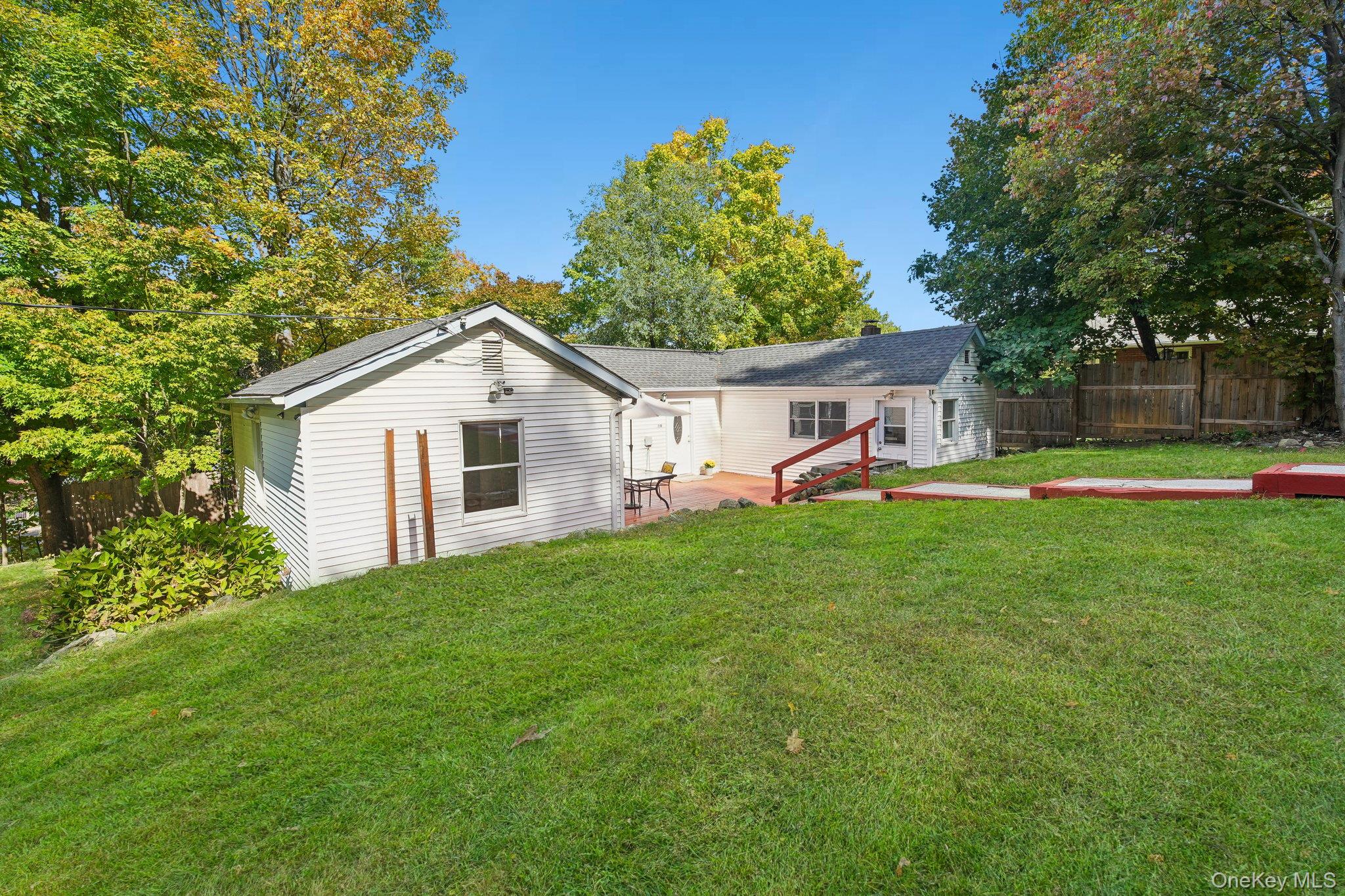 12 Crest Drive – For Sale photo 3