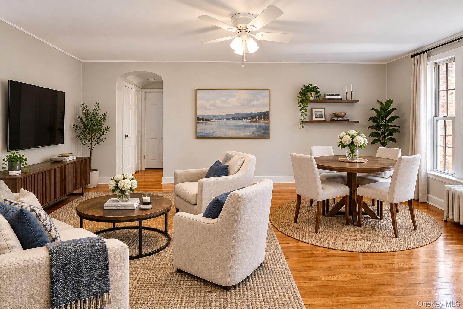 208 Centre Avenue, Unit 3K