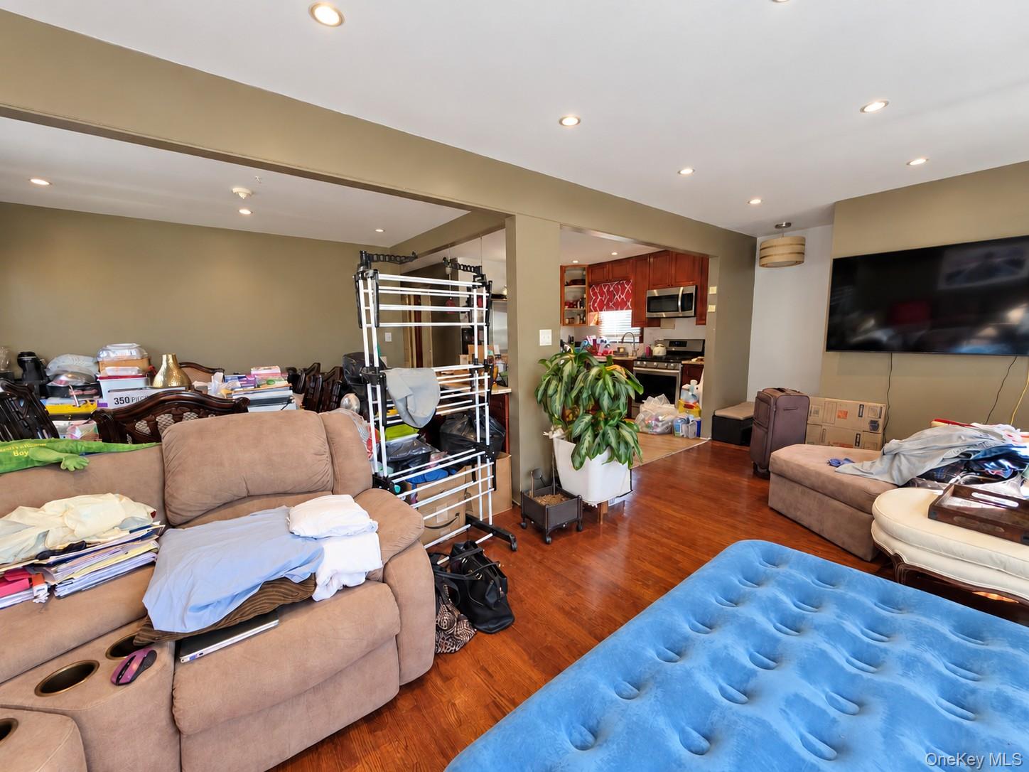 2334 Oceancrest Boulevard – For Sale photo 16