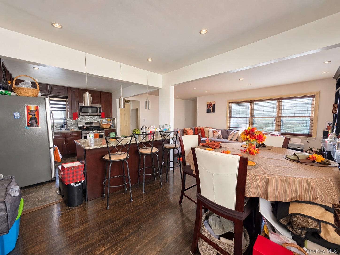 2334 Oceancrest Boulevard – For Sale photo 7