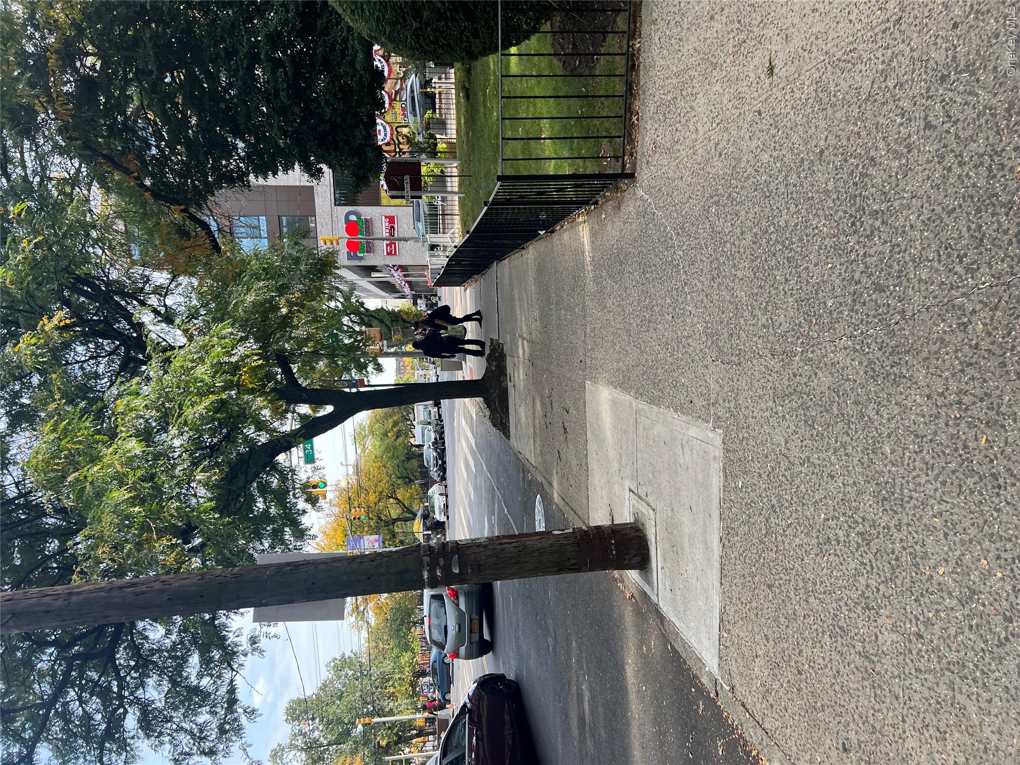 33-44 Junction Boulevard, Unit 1-F photo 9
