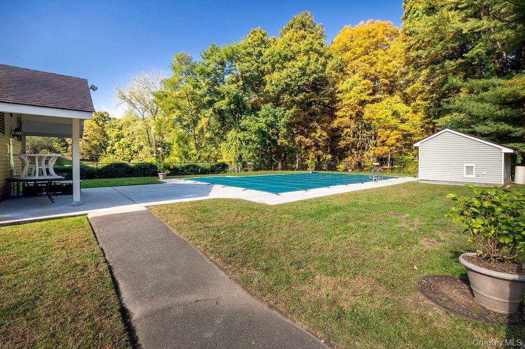 80 Krystal Drive – For Sale photo 22