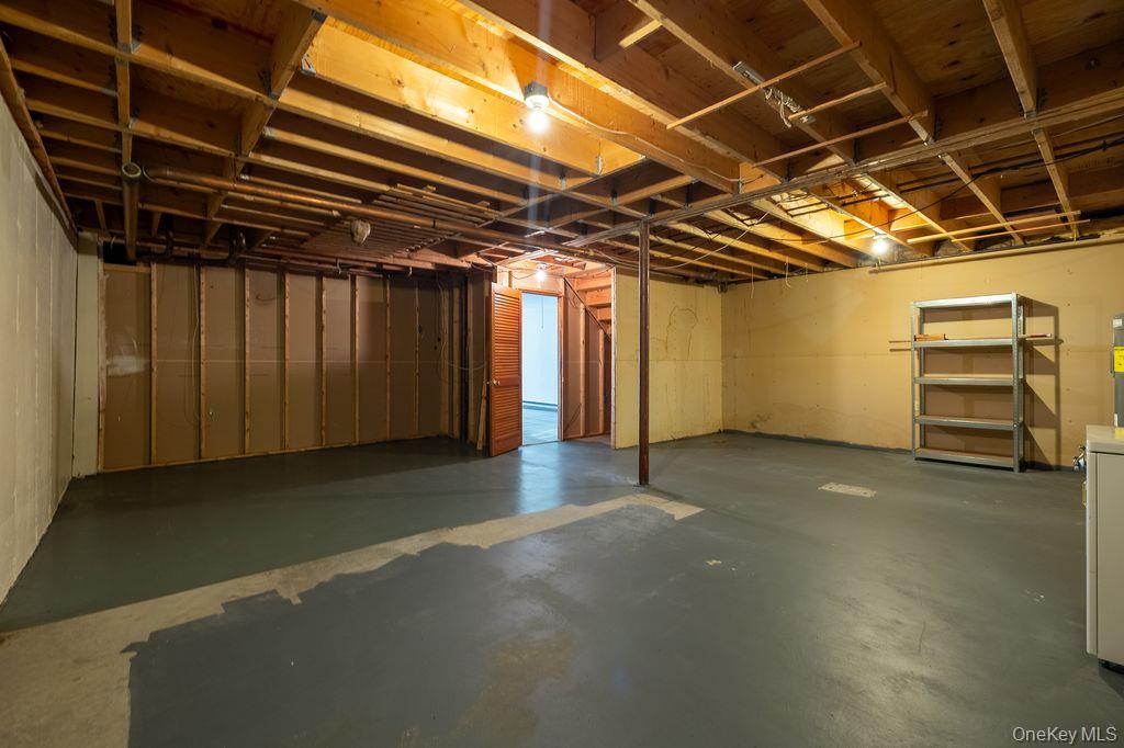 80 Krystal Drive – For Sale photo 14