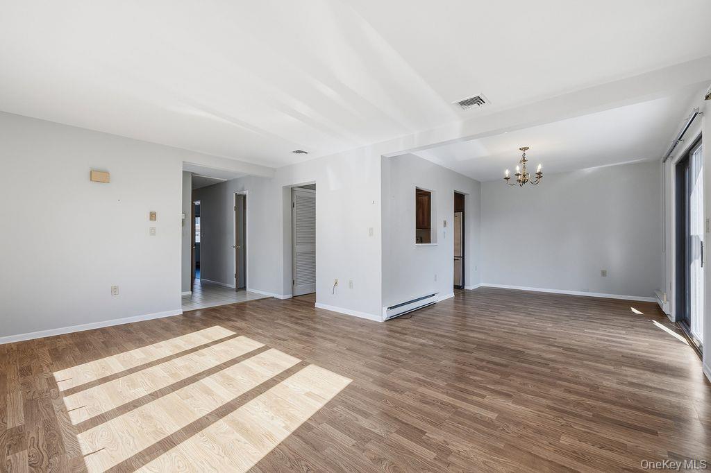 80 Krystal Drive – For Sale photo 5
