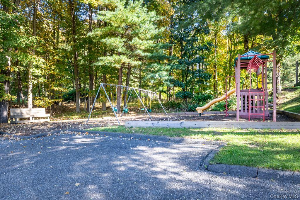80 Krystal Drive – For Sale photo 21