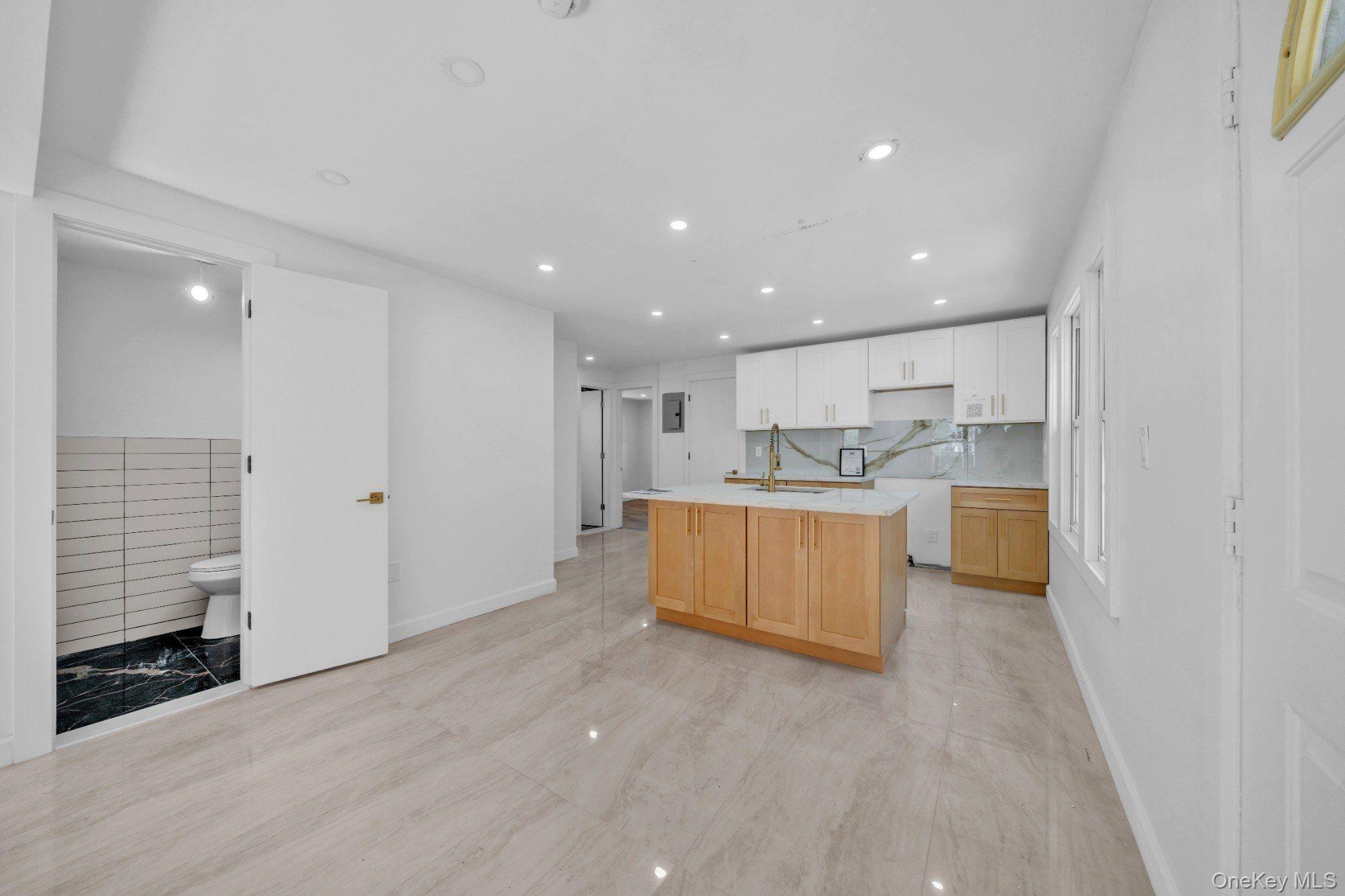219 E 238th Street – For Sale photo 15