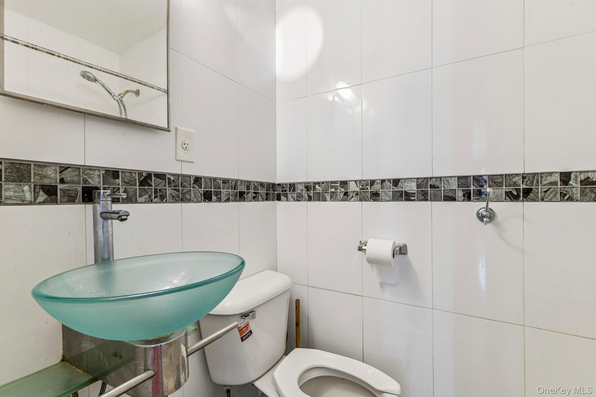 81 Twin Oaks Drive – For Sale photo 11