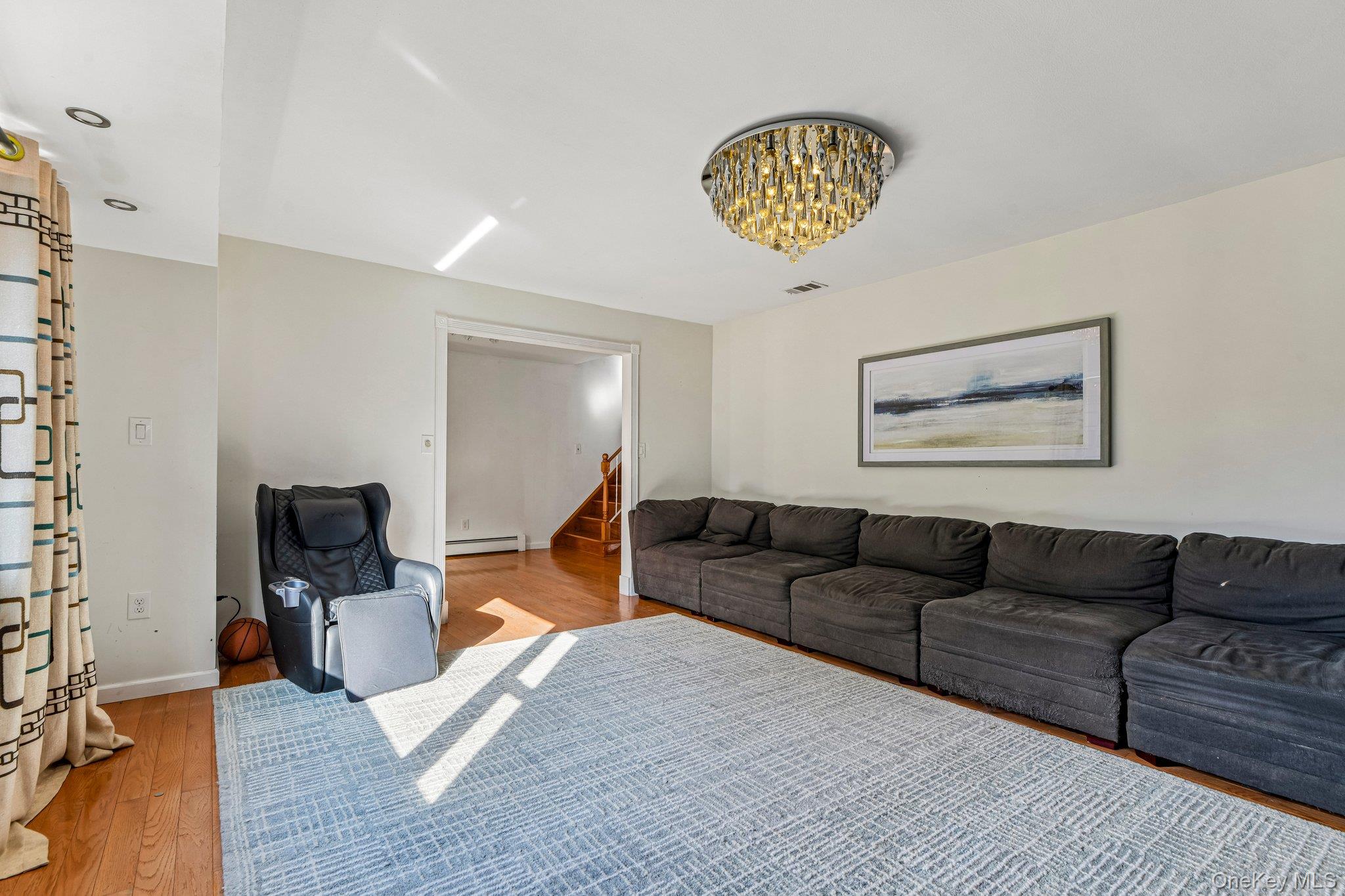 81 Twin Oaks Drive – For Sale photo 5