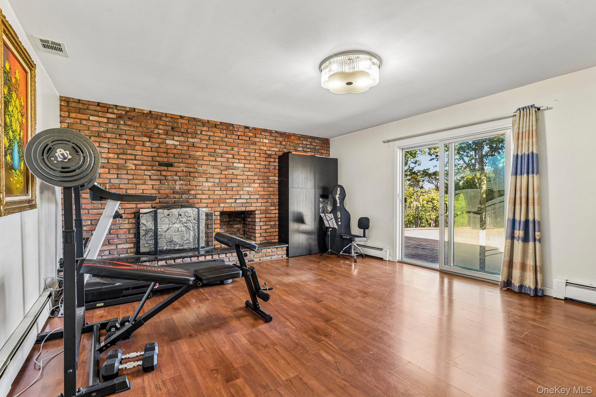 81 Twin Oaks Drive – For Sale photo 10
