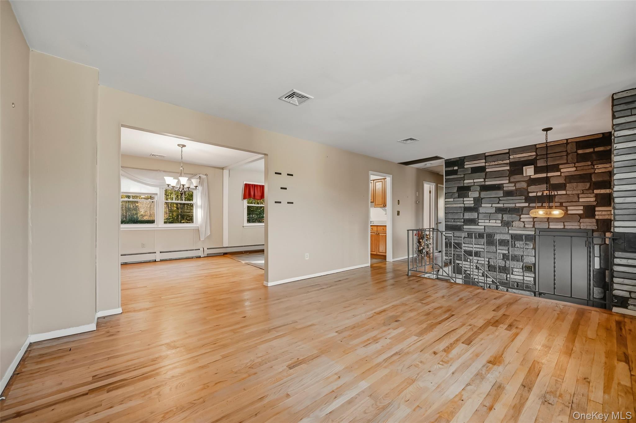 22 Amy Todt Drive – For Sale photo 6