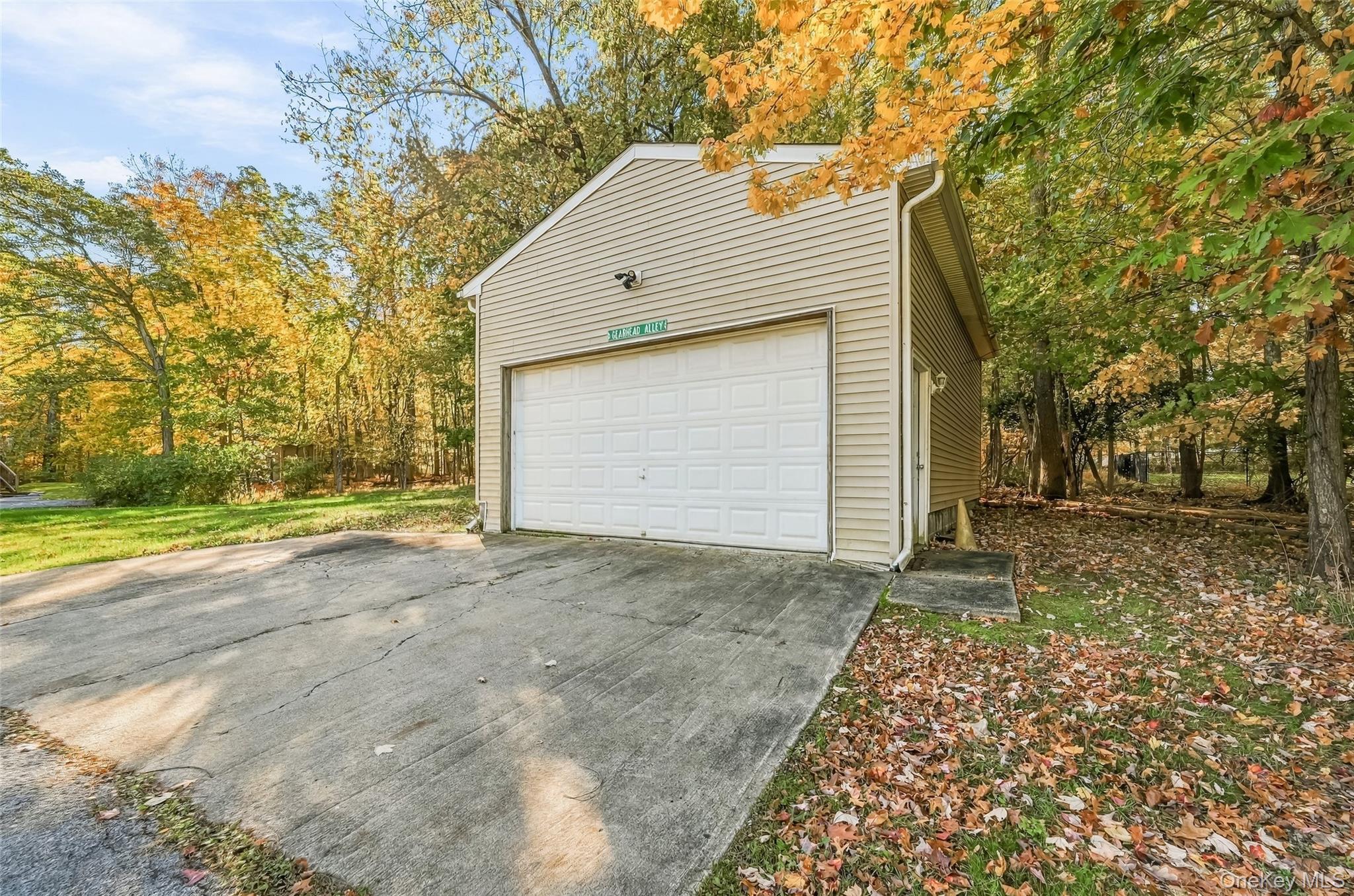 22 Amy Todt Drive – For Sale photo 25