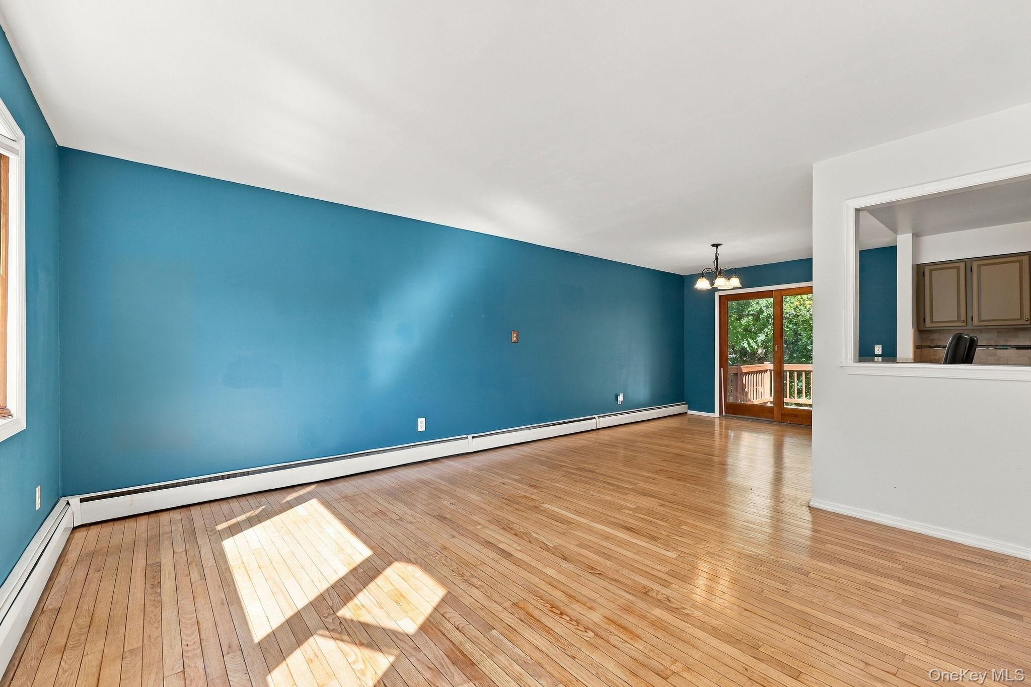 10 Van Wagner Road – For Sale photo 10