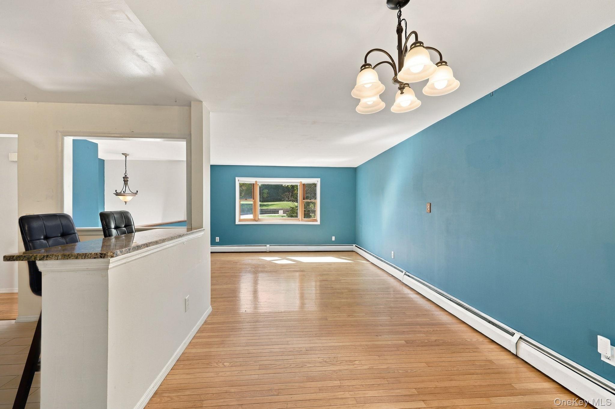 10 Van Wagner Road – For Sale photo 8