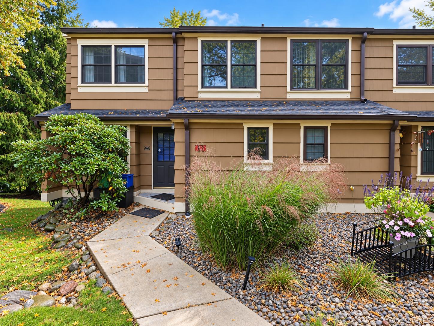 83 Treetop Circle – For Sale