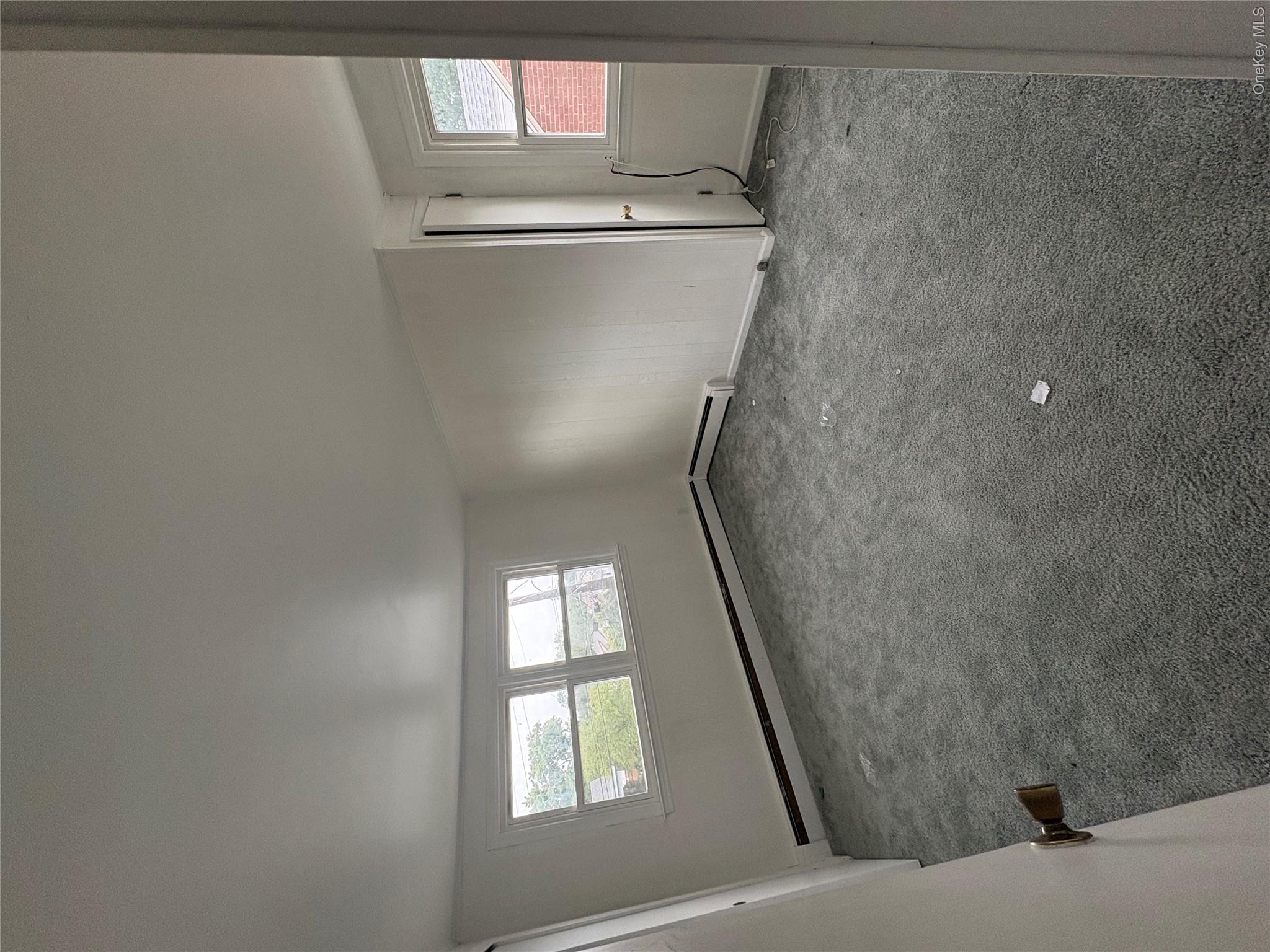 10 Rockland Avenue – For Rent photo 7