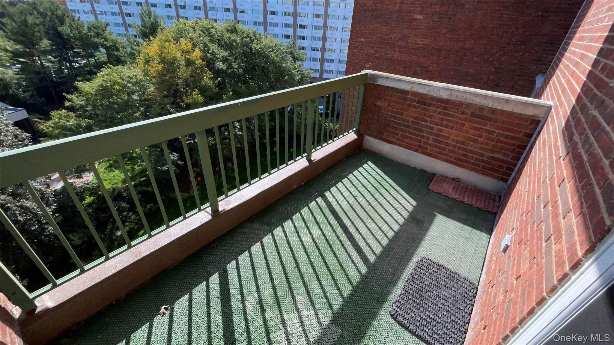 111 Cherry Valley Avenue, Unit 702 W photo 8
