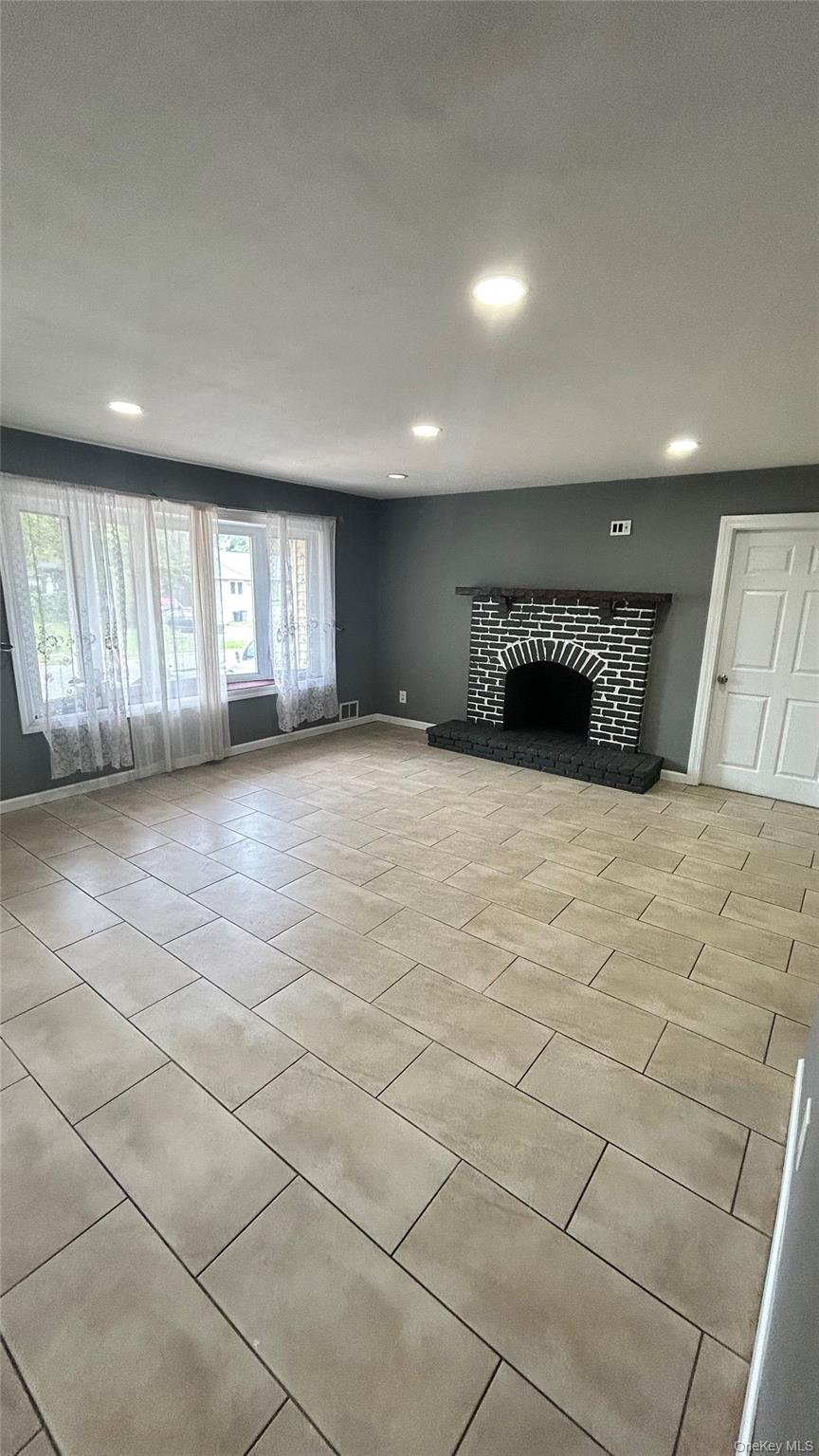 200 Hancock Street – For Rent photo 2