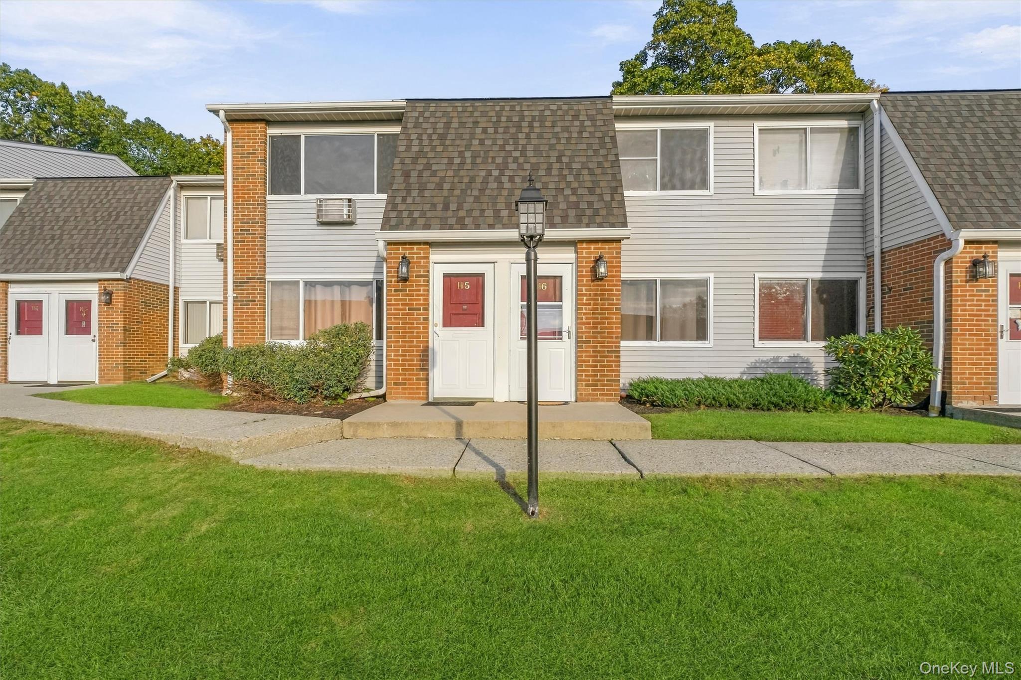 2740 South Road, Unit H6 photo 3