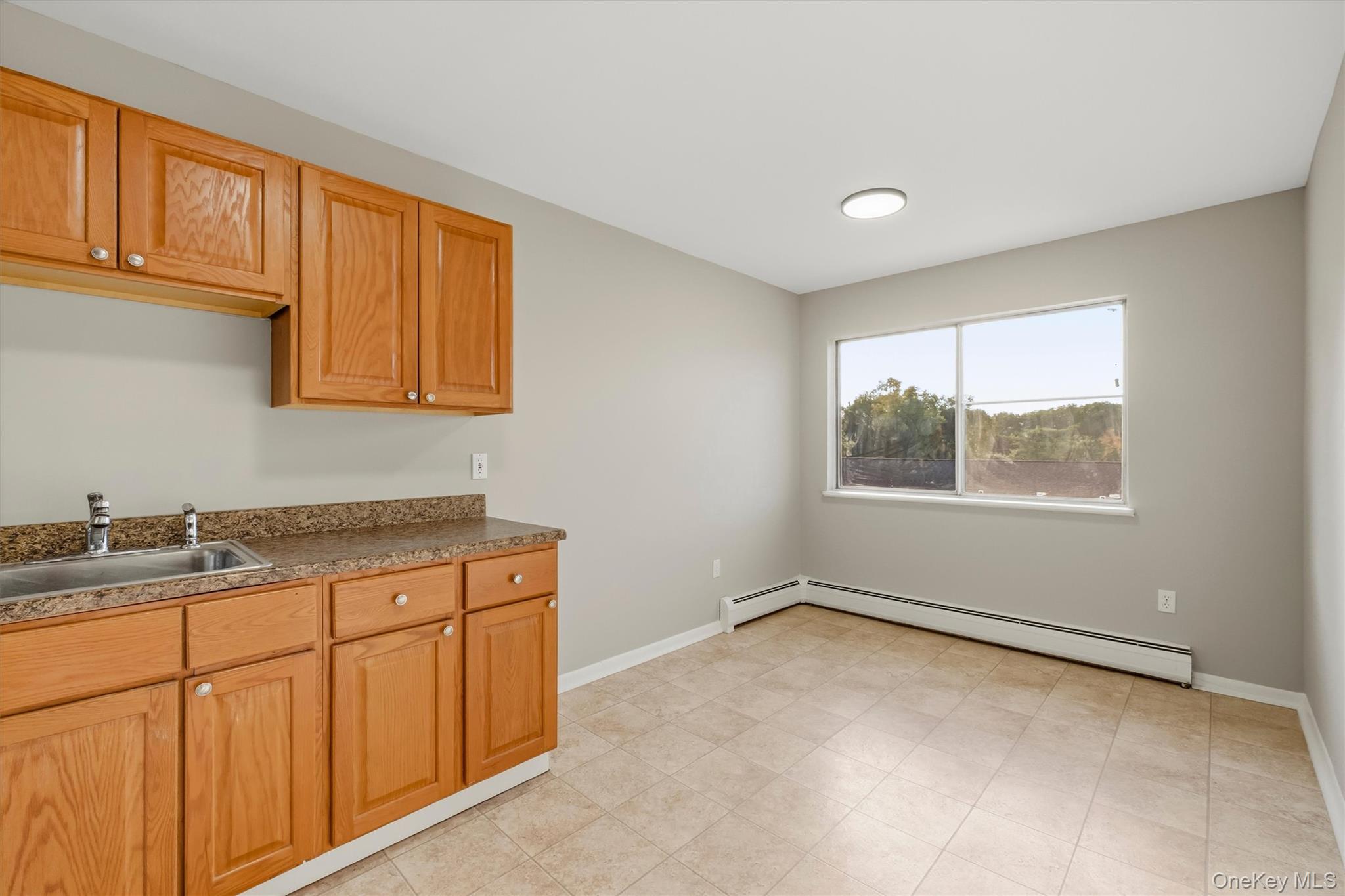 2740 South Road, Unit H6 photo 13