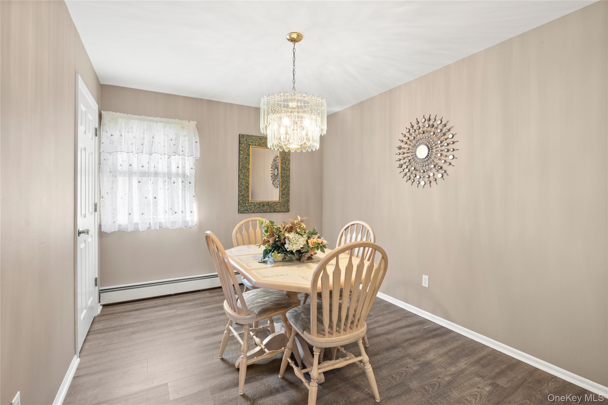 1079 Van Buren Avenue – For Sale photo 13