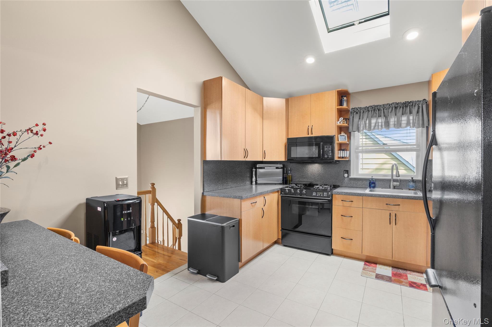 1079 Van Buren Avenue – For Sale photo 20