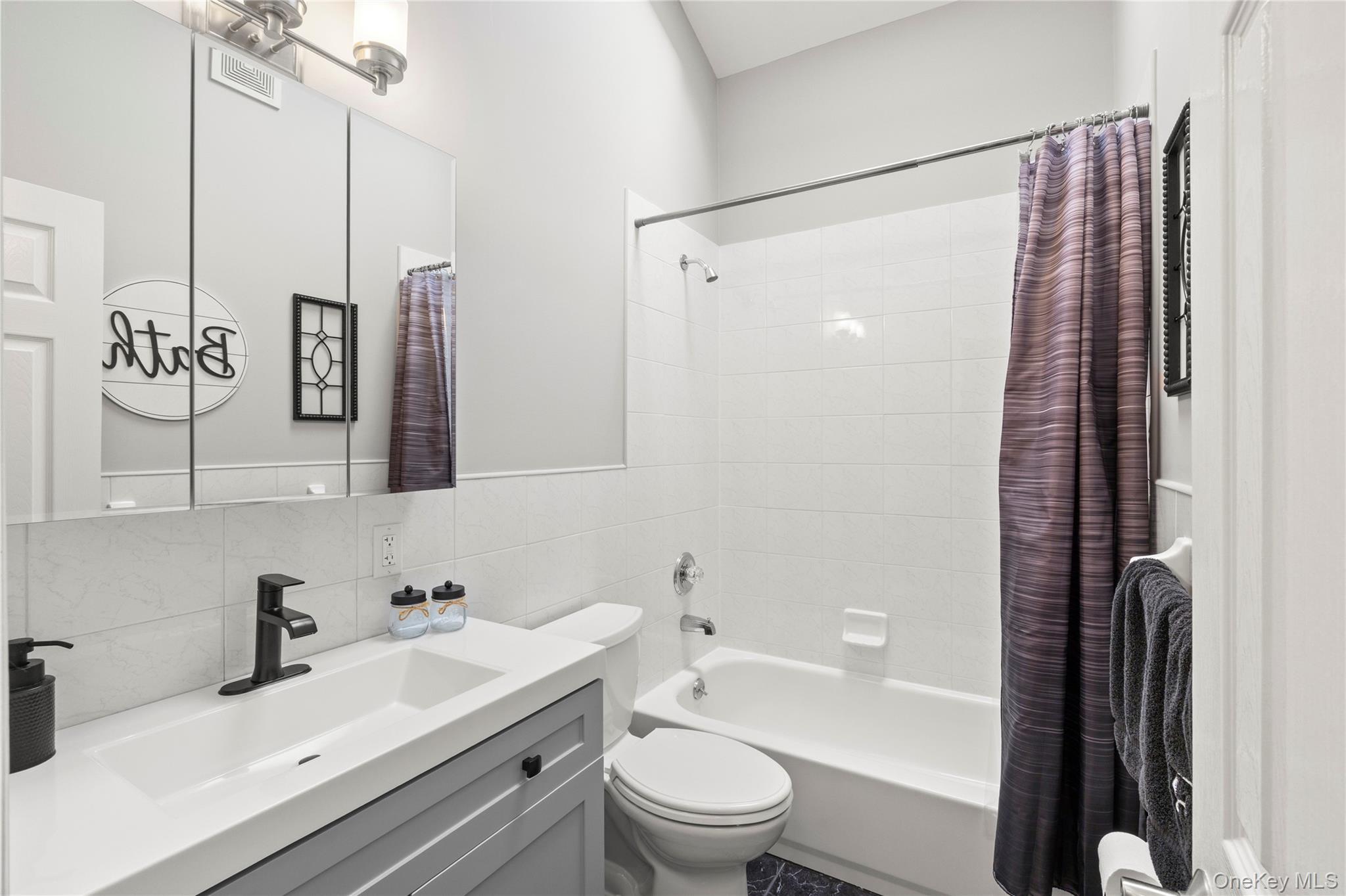 1079 Van Buren Avenue – For Sale photo 23