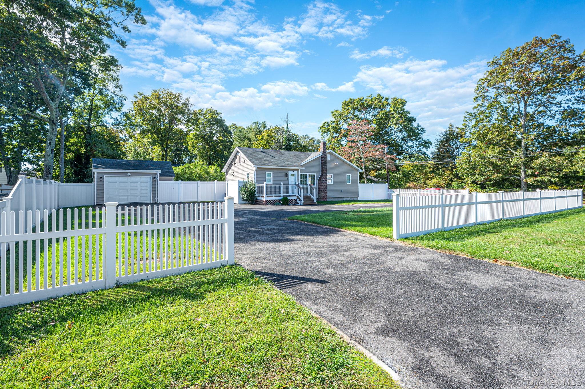 207 Laurelton Drive – For Sale photo 26