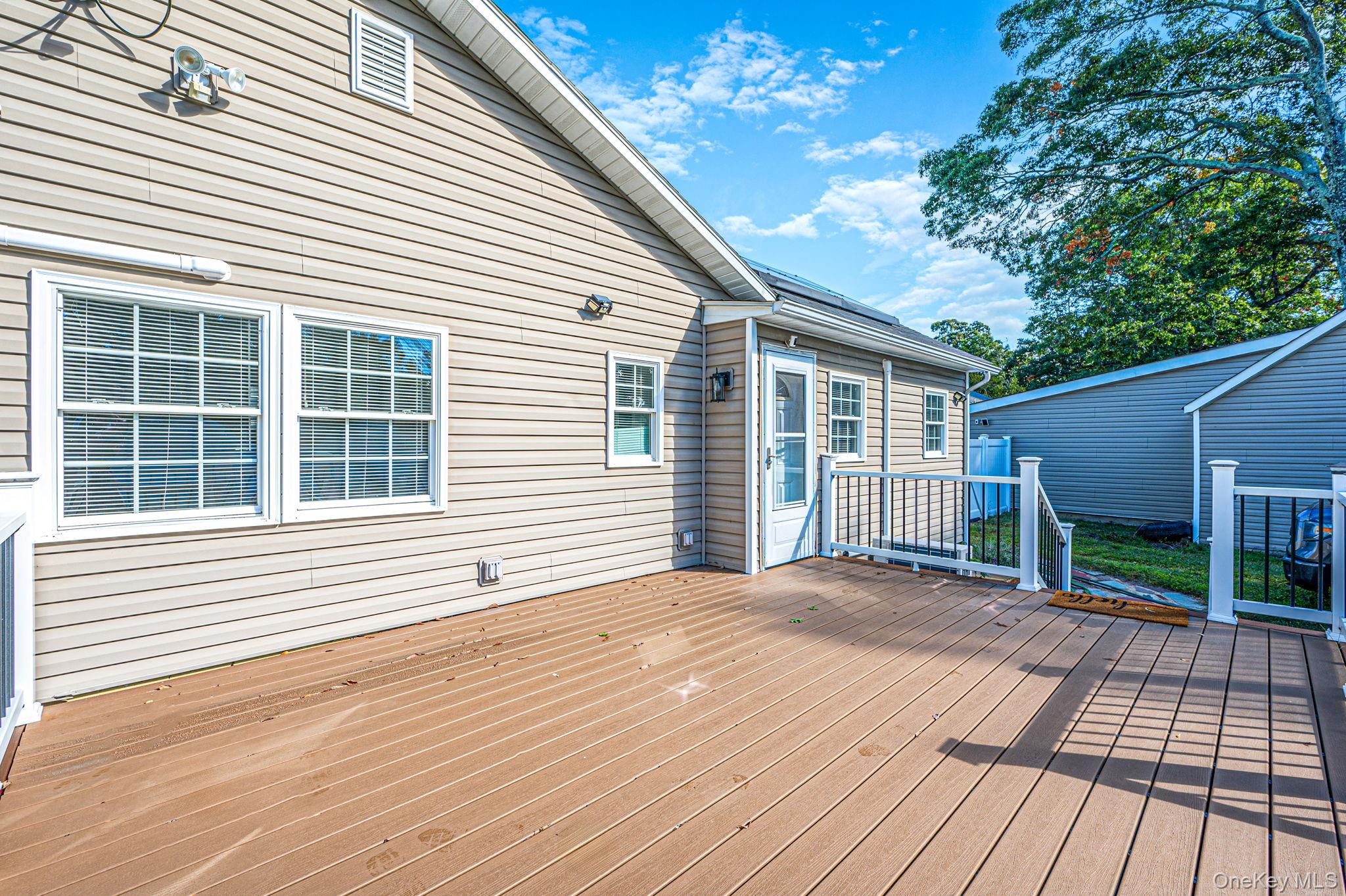 207 Laurelton Drive – For Sale photo 29