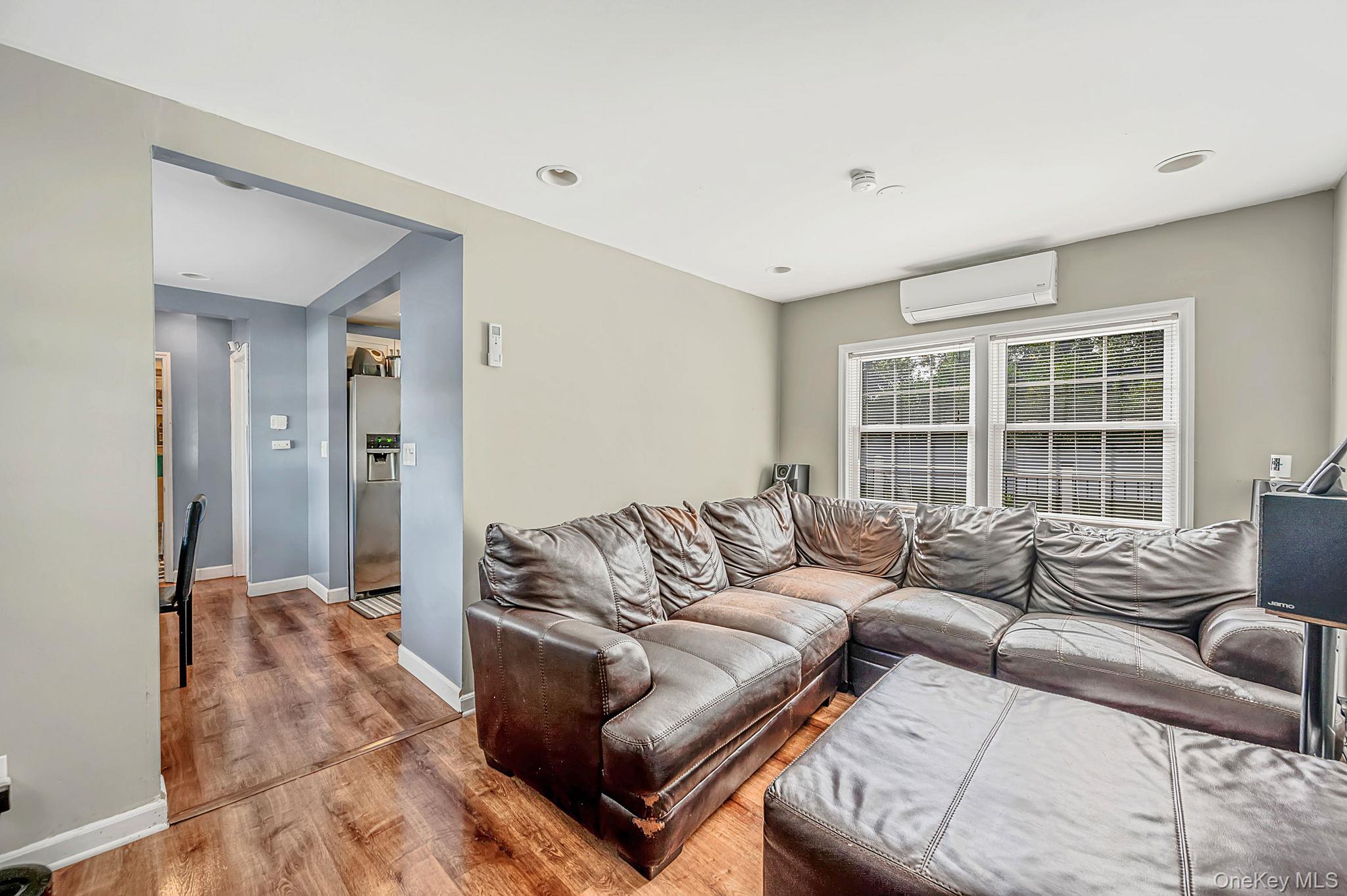 207 Laurelton Drive – For Sale photo 9