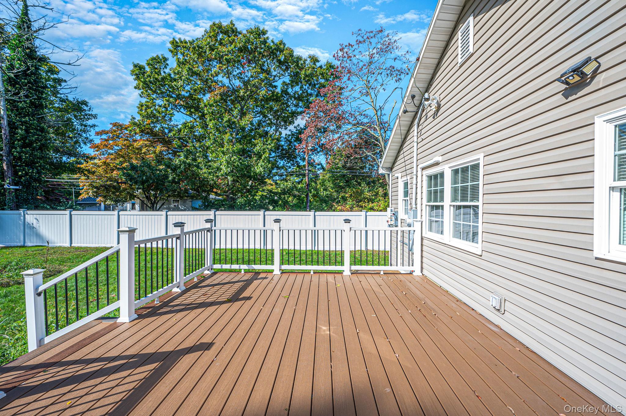 207 Laurelton Drive – For Sale photo 28