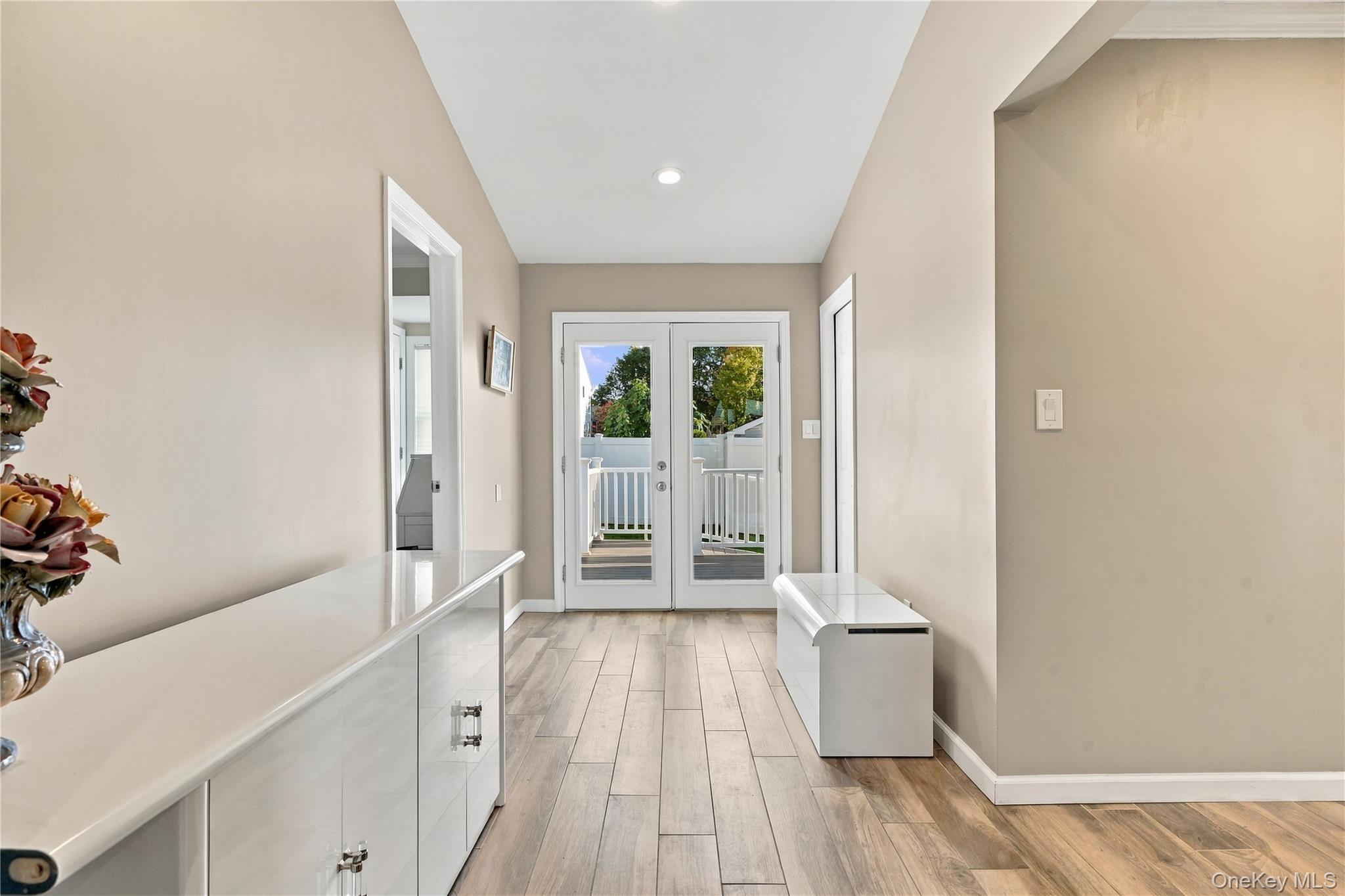 564 Middle Street – For Sale photo 21
