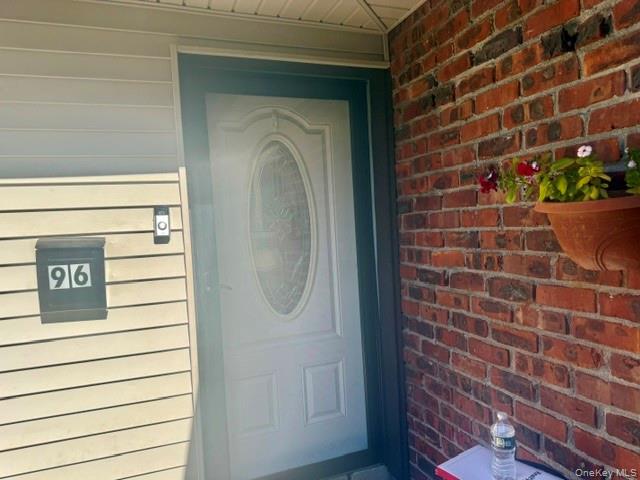 96 Feller Drive – For Sale photo 3