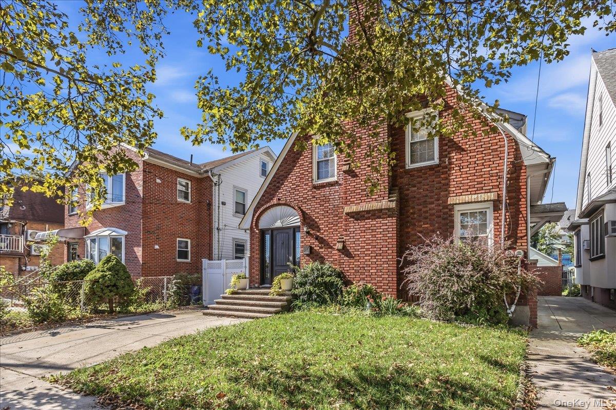 40-24 Clearview Expressway – For Sale photo 2