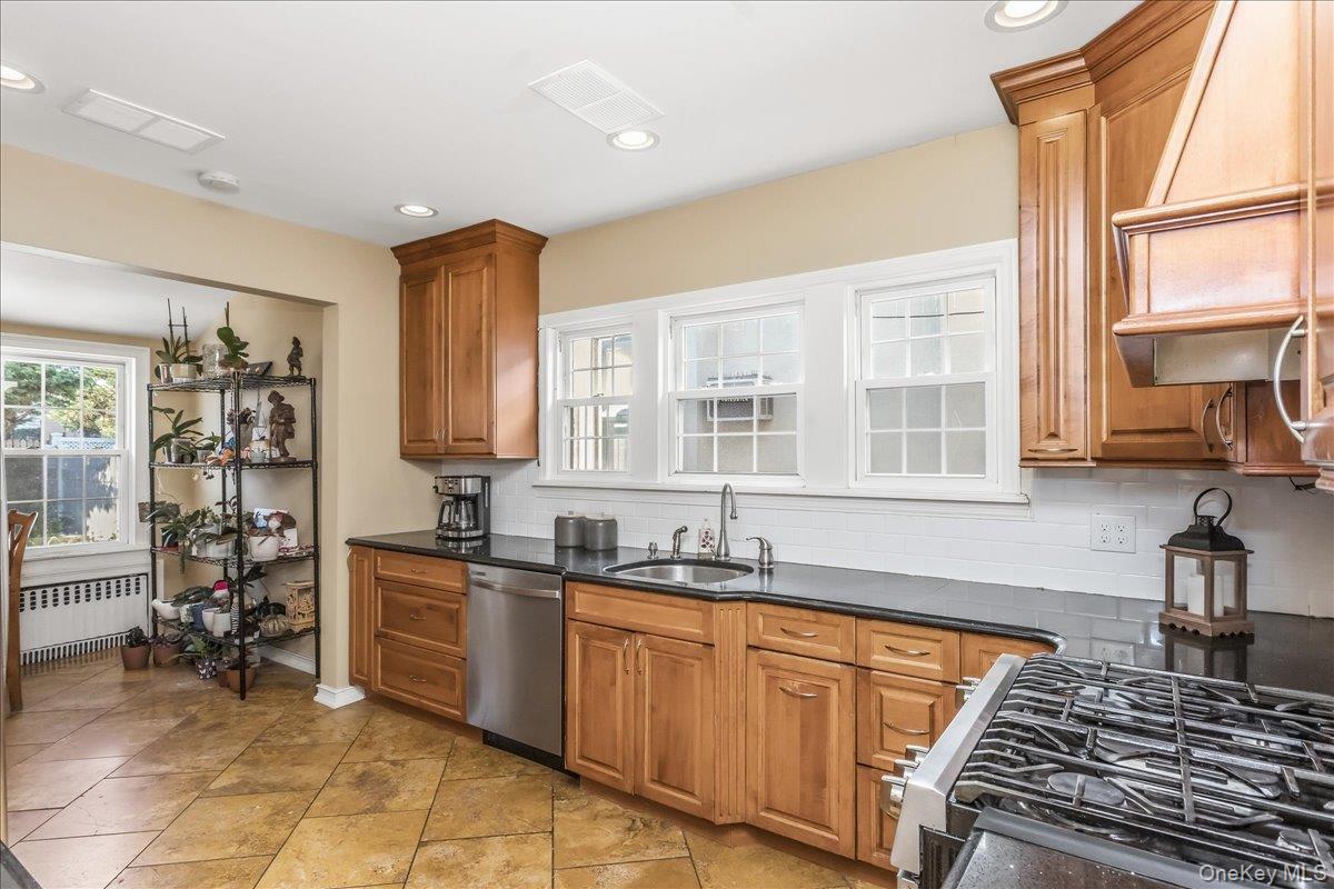 40-24 Clearview Expressway – For Sale photo 9