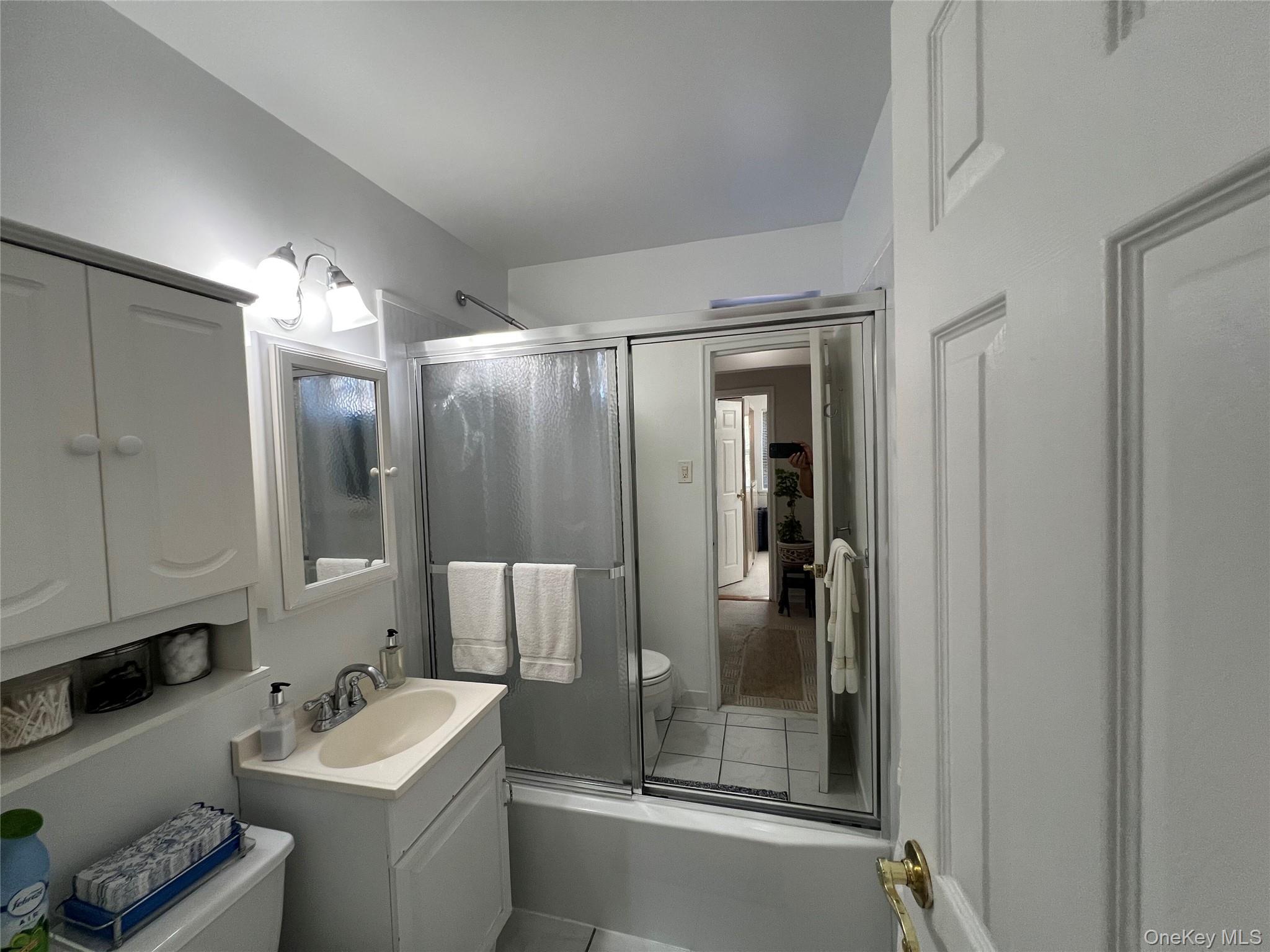 216-05 48th Avenue, Unit 2C photo 20