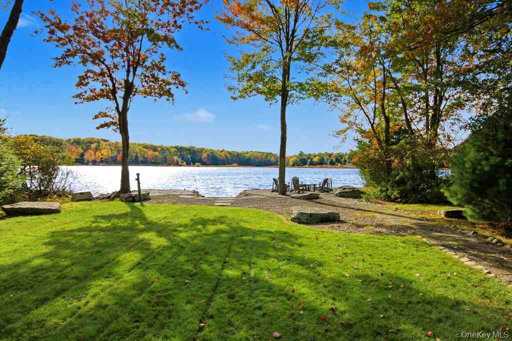 123 Lake Shore Drive W – For Sale photo 9
