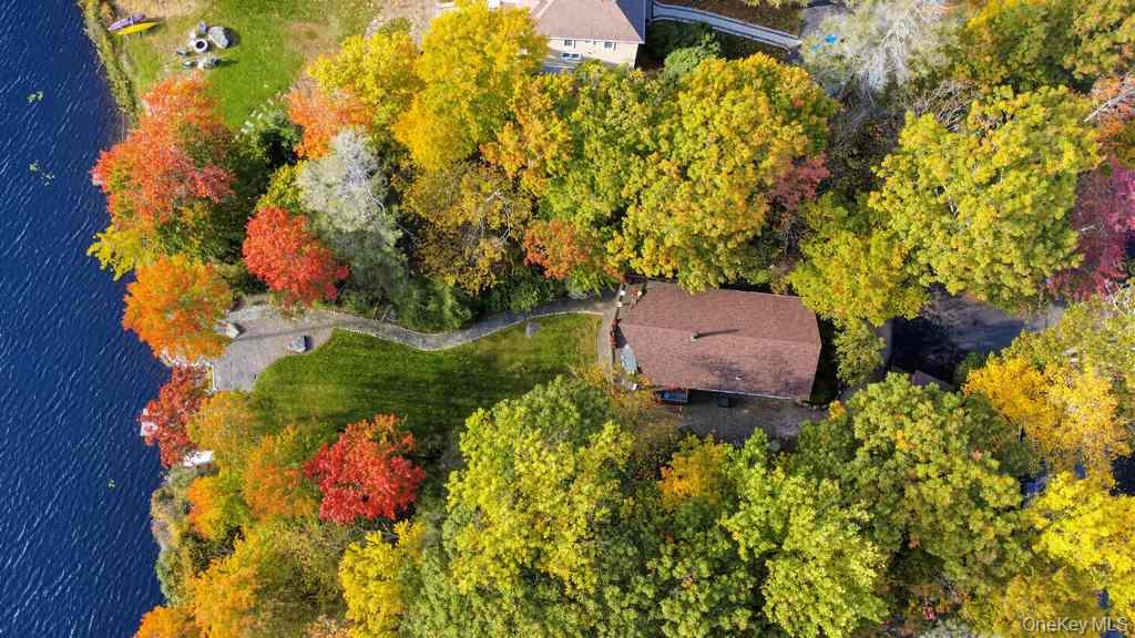 123 Lake Shore Drive W – For Sale