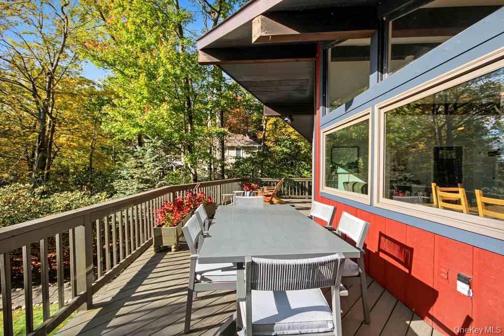 123 Lake Shore Drive W – For Sale photo 12