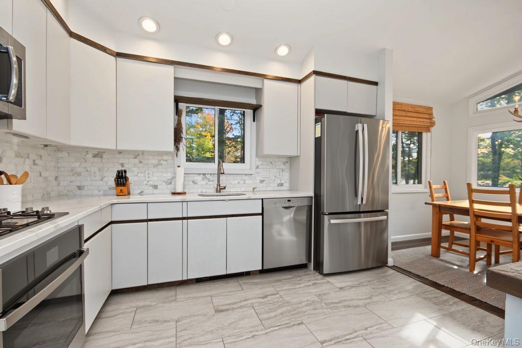 123 Lake Shore Drive W – For Sale photo 20