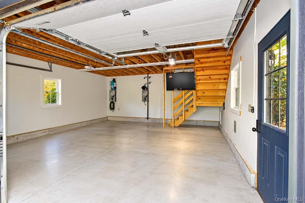123 Lake Shore Drive W – For Sale photo 38