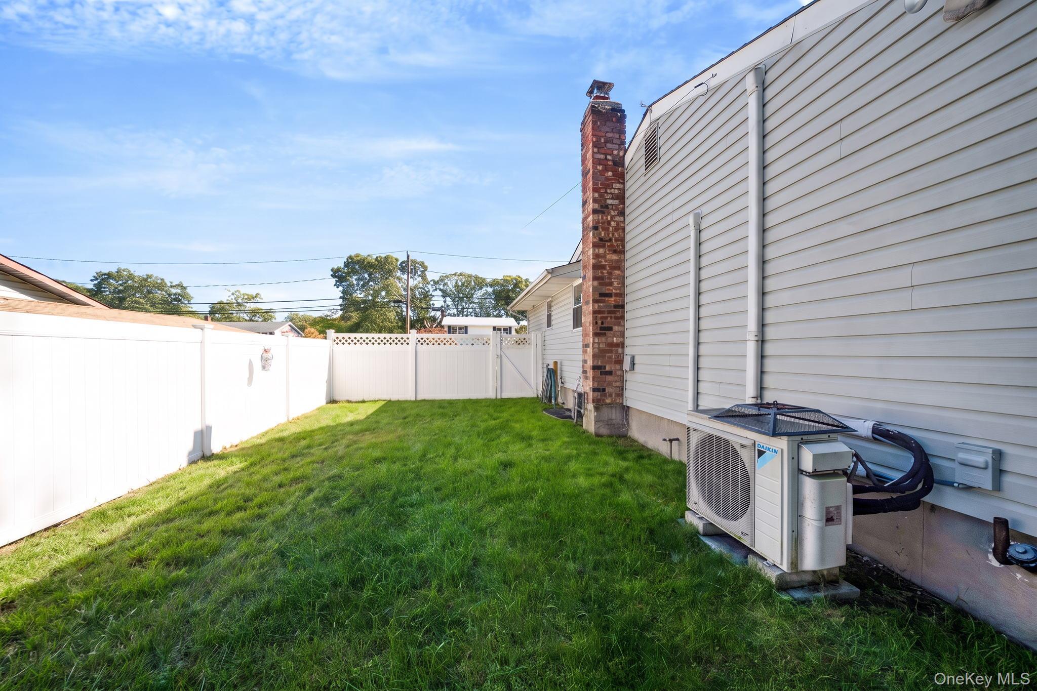12 Mountain Street – For Sale photo 28