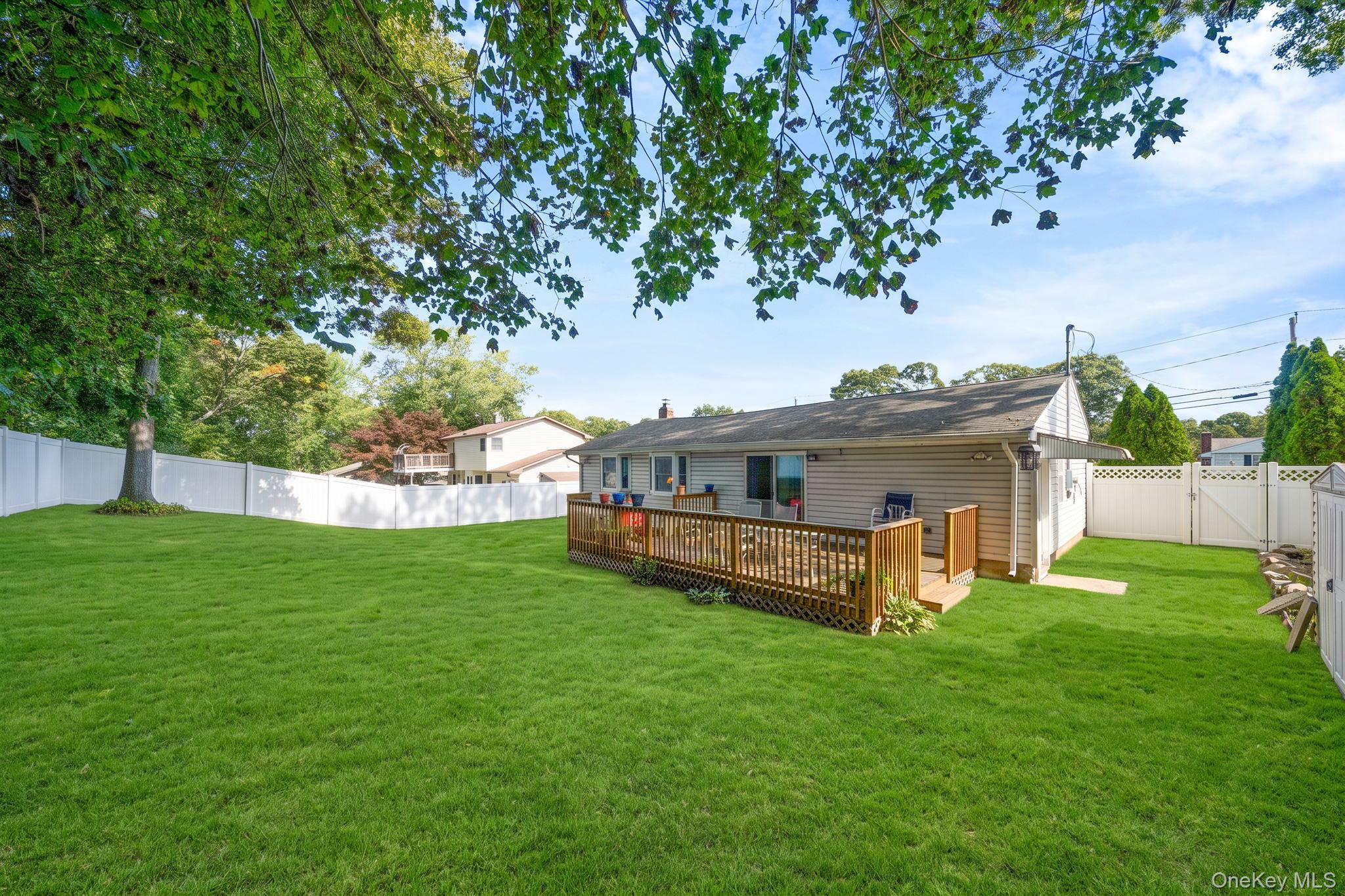 12 Mountain Street – For Sale photo 29