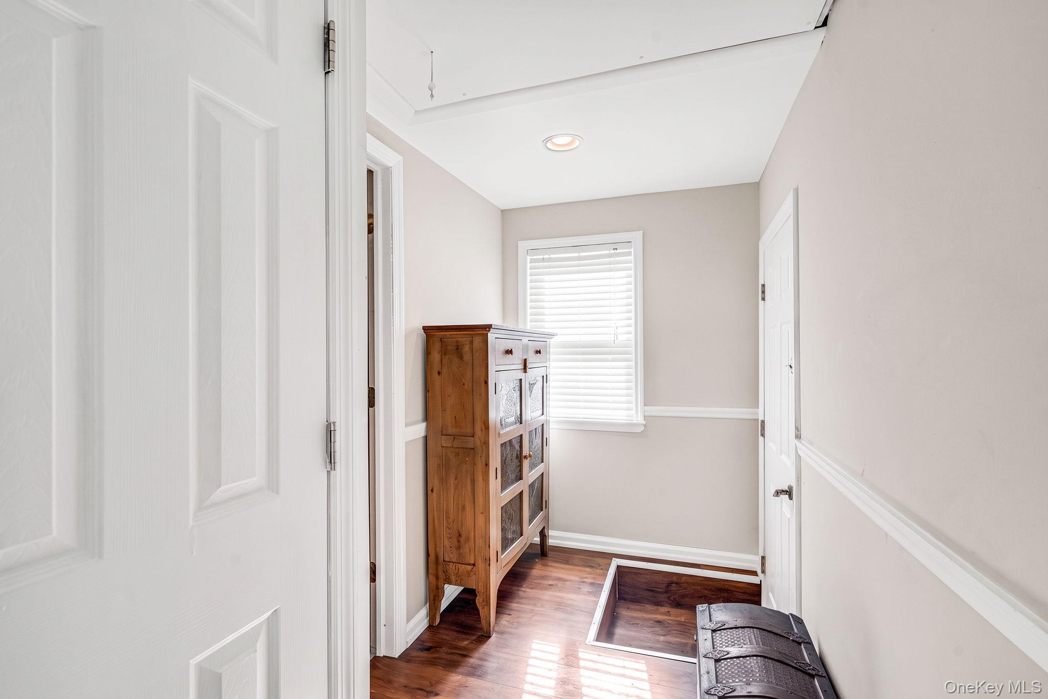 12 Mountain Street – For Sale photo 25