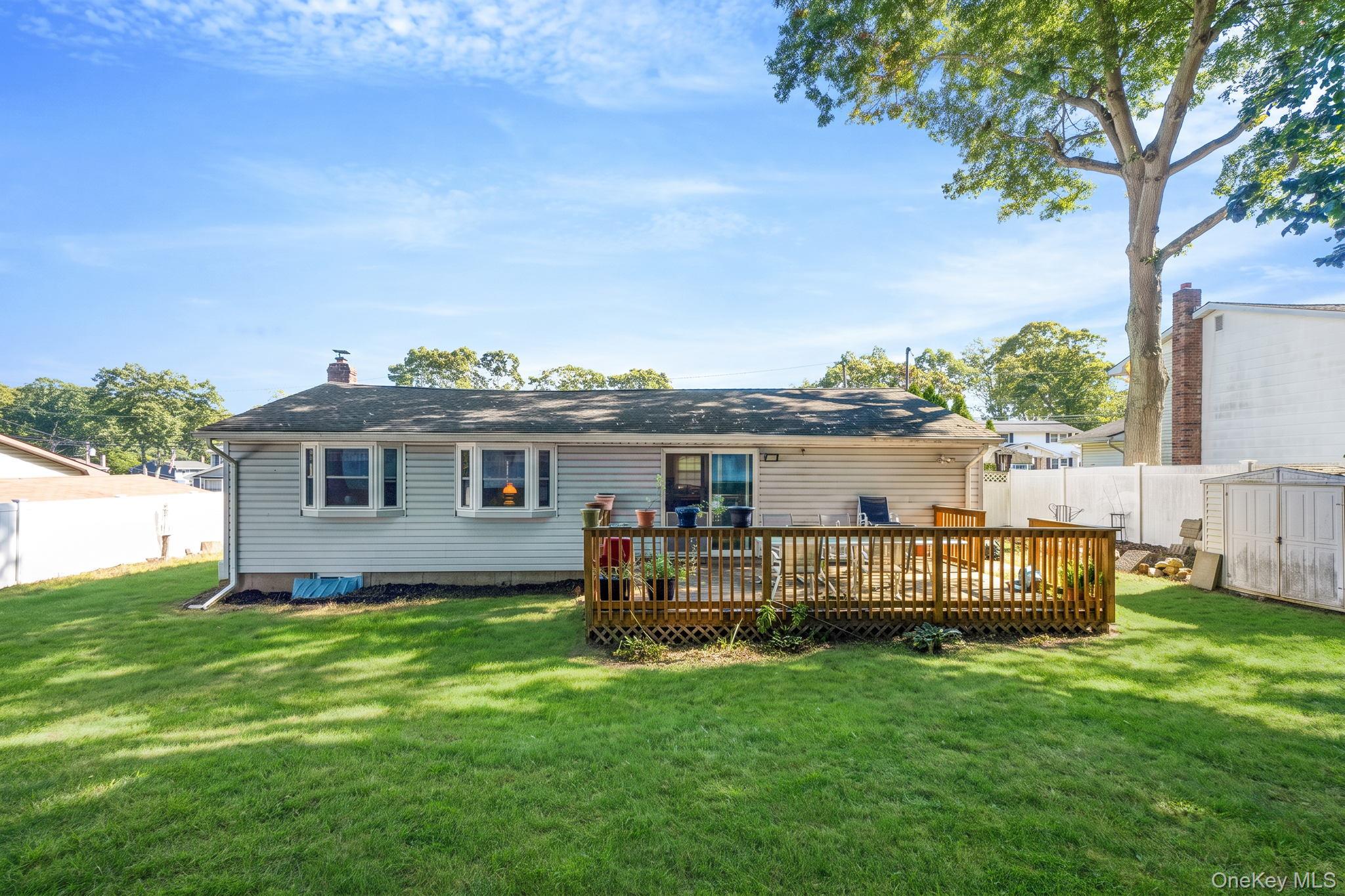 12 Mountain Street – For Sale photo 30