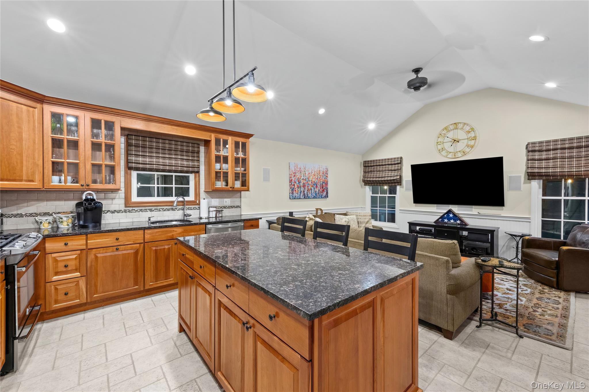60 Nearwater Avenue – For Sale photo 13