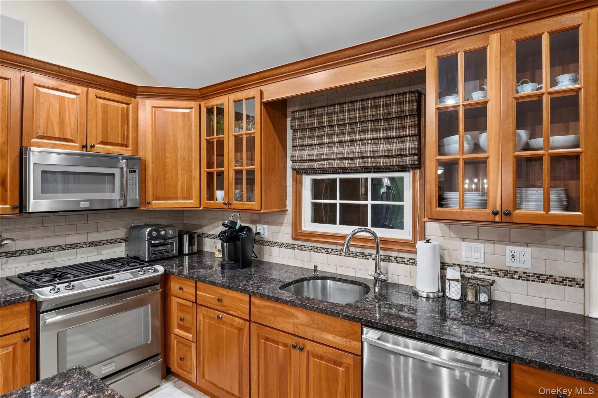 60 Nearwater Avenue – For Sale photo 16