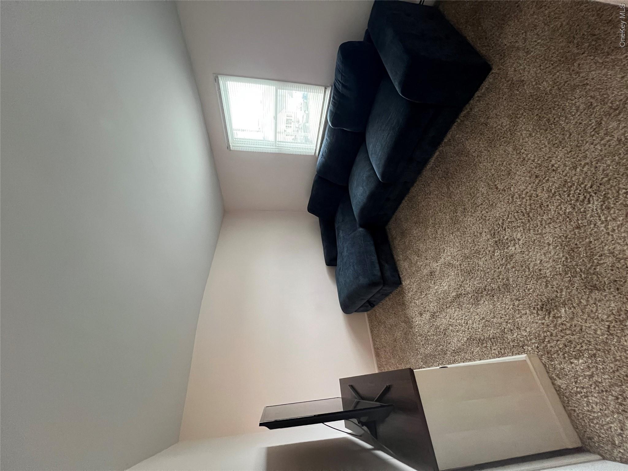32 Halycon Road – For Rent photo 2